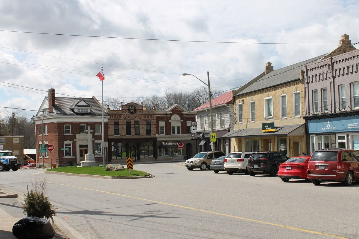 Heritage buildings and the cenotaph in downtown Ayr, North Dumfries, Ontario